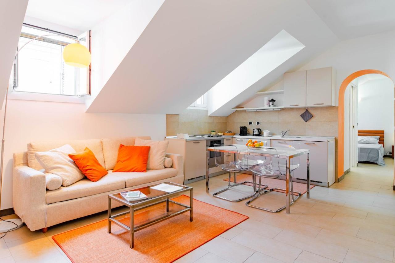Ca Maria Vittoria By Happyhostorino Apartment ภายนอก รูปภาพ