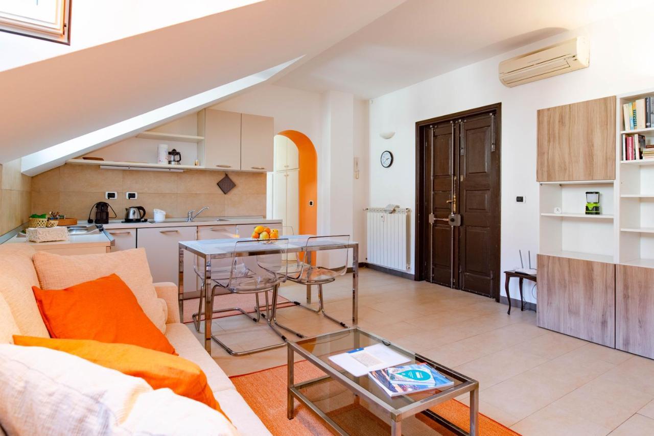 Ca Maria Vittoria By Happyhostorino Apartment ภายนอก รูปภาพ